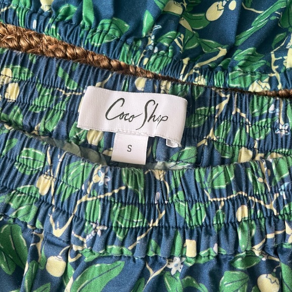 Coco Shop Two Piece Set - Picture 3 of 5